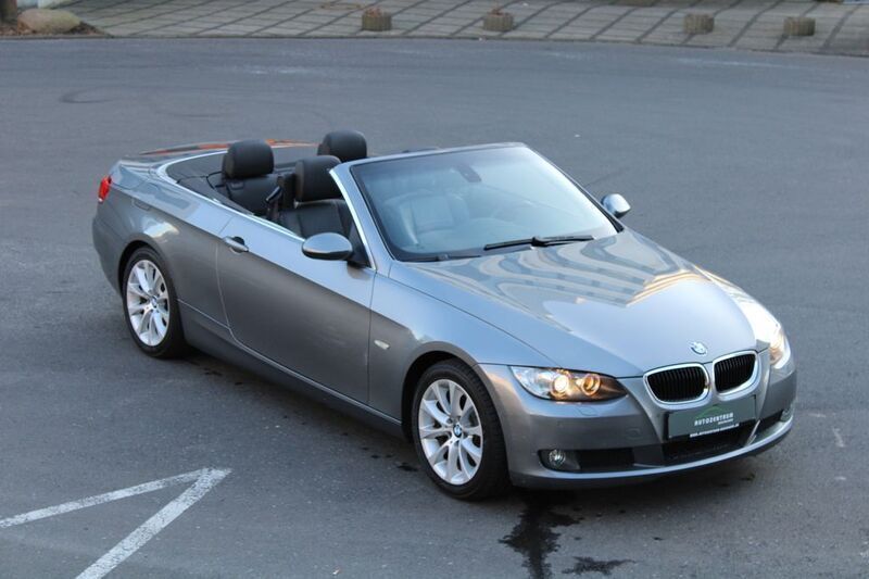 Spacegrau Gebraucht 2009 BMW 320 Cabriolet Cabrio | 6.990 € (Guter Preis) - Bild 1/4