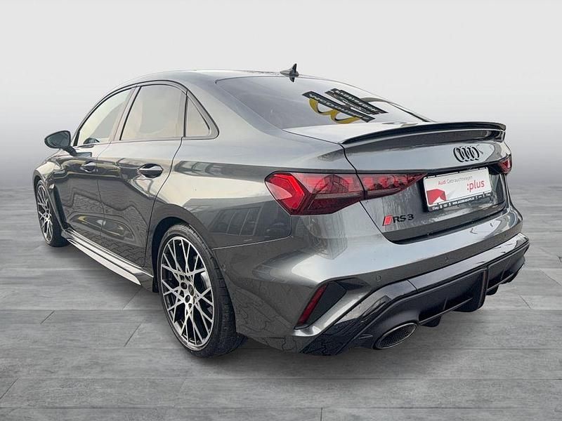 Gebraucht Audi RS3 Ambiente 400 PS (294 kW) 2025 Daytonagrau perleffekt Limousine