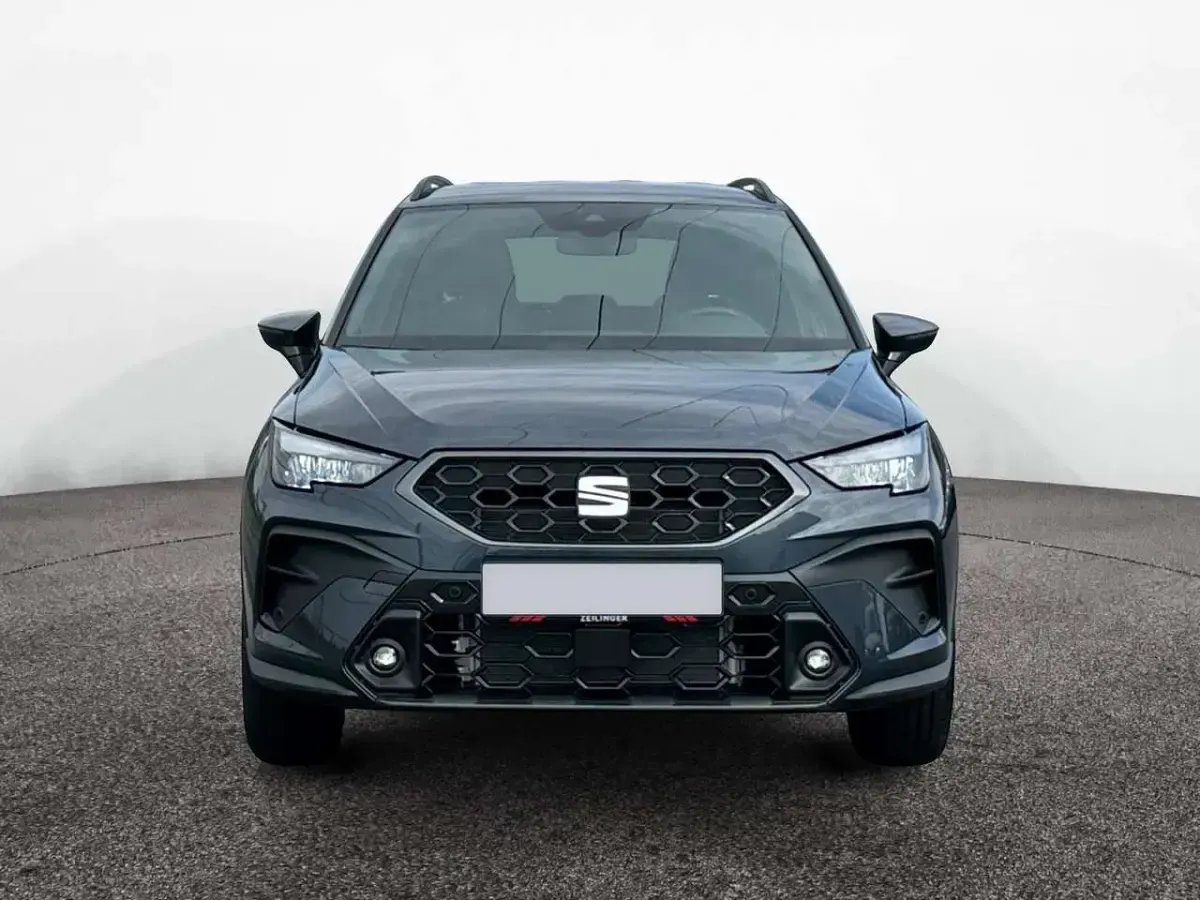 Gebraucht Seat Arona CONNECT 116 PS (85 kW) 2026 Magnetic grau SUV