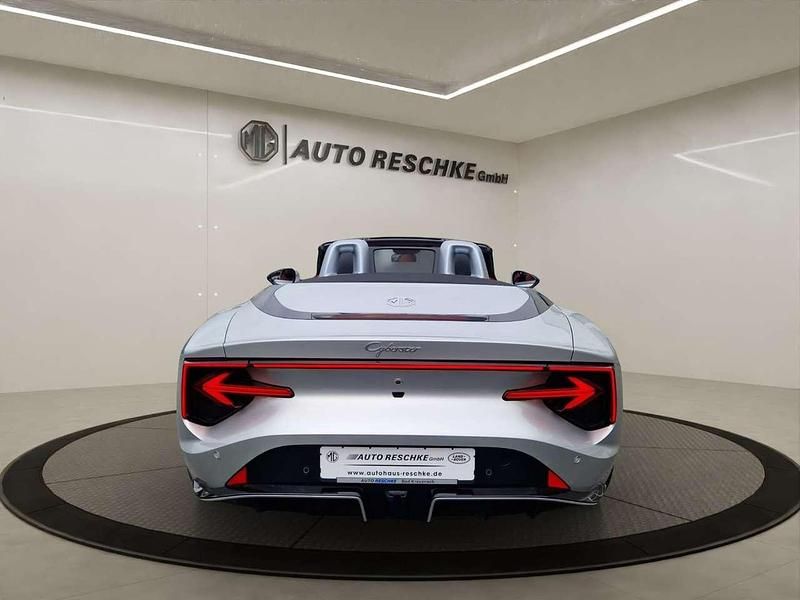 Neu MG Cyberster 375 kW (510 PS) 2025 Inca yellow Cabrio