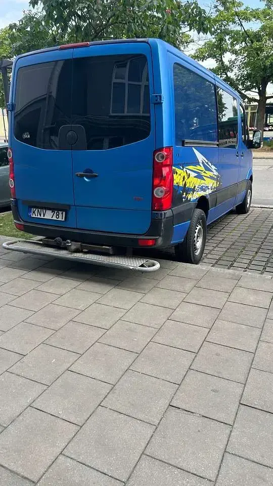 Gebraucht VW Crafter 196 PS (144 kW) 2011 Blau Van