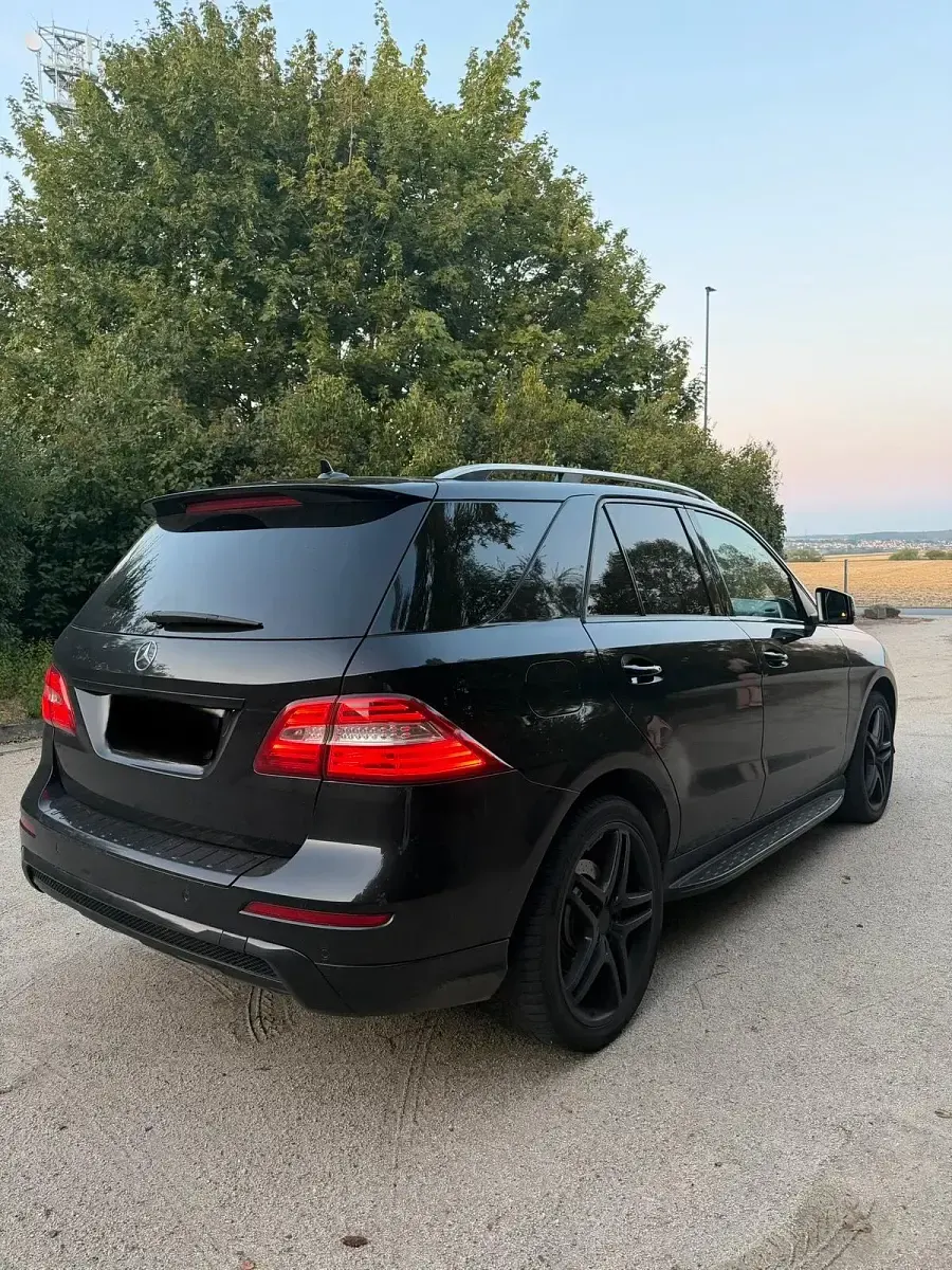 Gebraucht Mercedes ML350 AMG 258 PS (189 kW) 2013 Schwarz SUV