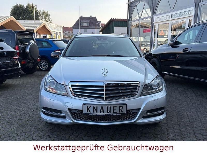Gebraucht Mercedes C200 184 PS (135 kW) 2014 Silber Kombi