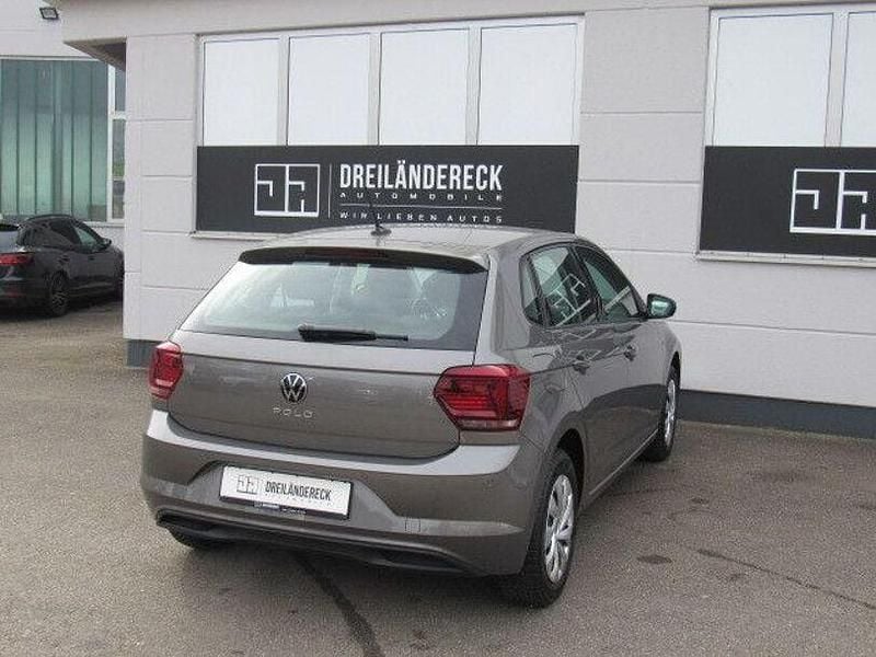 Gebraucht VW Polo Active 116 PS (85 kW) 2019 Weiß Kleinwagen