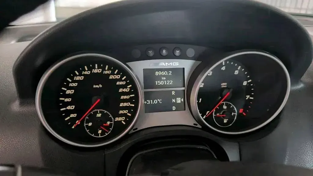 Gebraucht Mercedes ML63 AMG AMG 510 PS (375 kW) 2007 Schwarz SUV