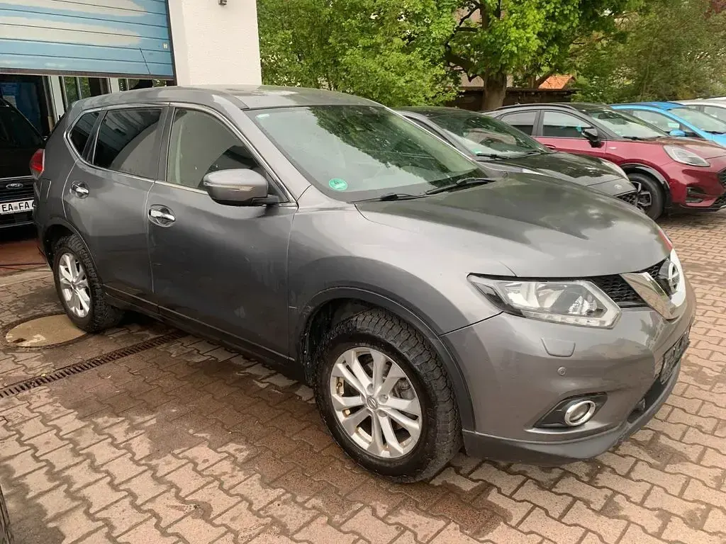 Gebraucht Nissan X-Trail Acenta 131 PS (96 kW) 2016 Grau SUV