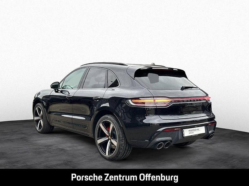 Gebraucht Porsche Macan GTS 441 PS (324 kW) 2023 Tiefschwarzmetallic SUV