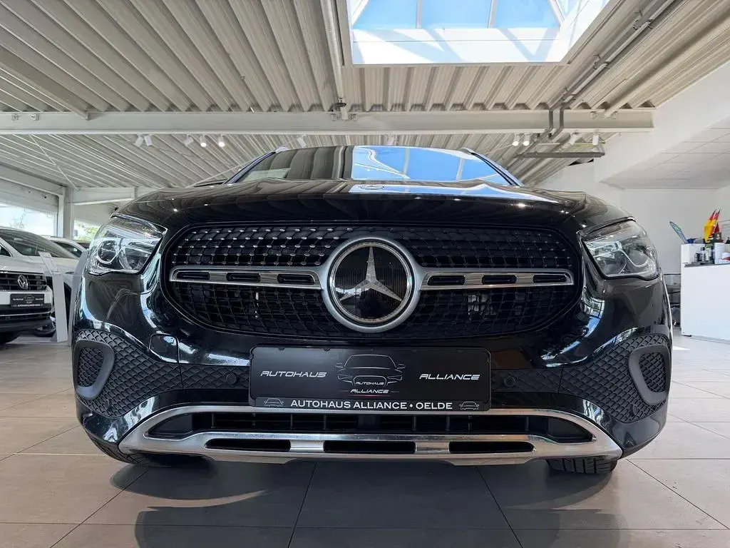 Gebraucht Mercedes GLA250 Progressive 218 PS (160 kW) 2020 Schwarz SUV