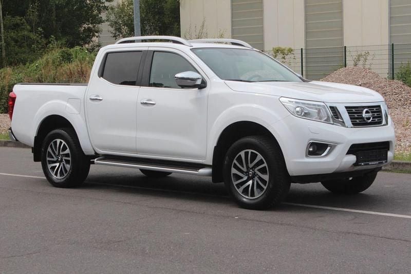 Weiß Gebraucht 2018 Nissan Navara Tekna Abholung | 23.500 € (Superpreis) - Bild 1/4