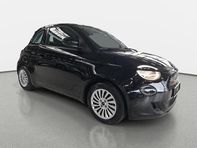 Gebraucht Fiat 500e Action 69 kW (95 PS) 2022 Schwarz Kleinwagen
