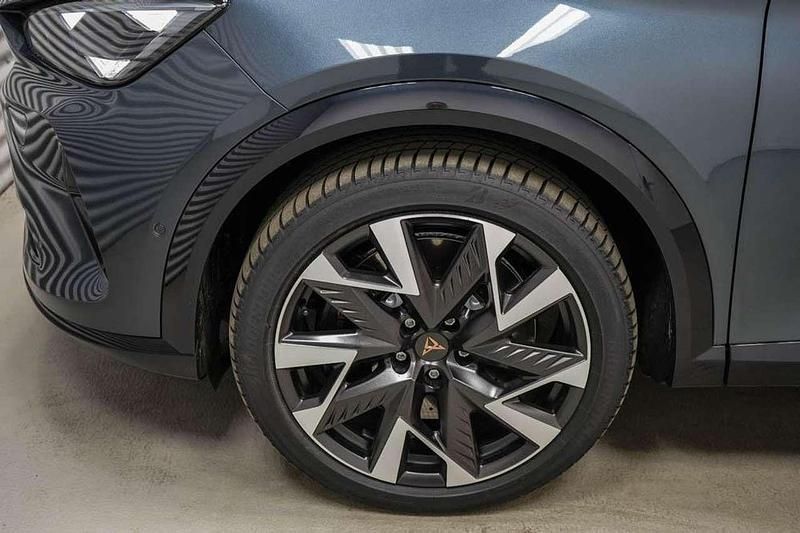 Neu Cupra Formentor VZ 333 PS (244 kW) 2025 Magnetic grau metallic (s7) SUV