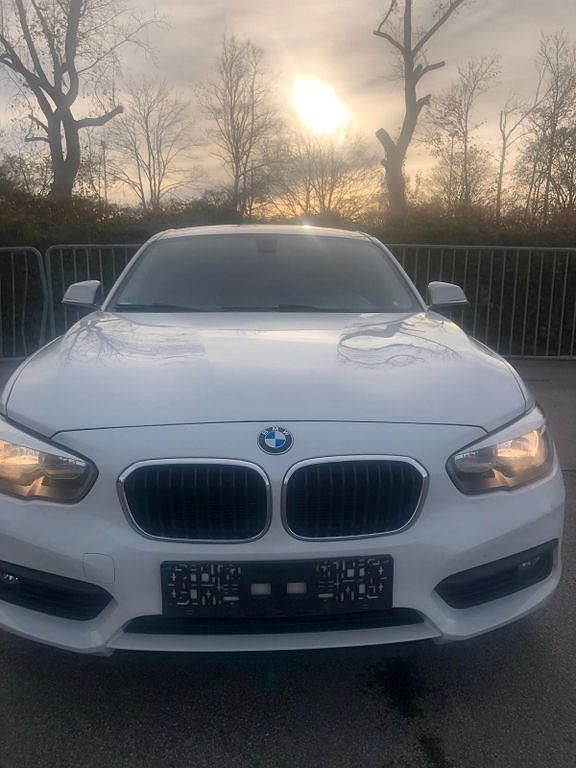 Gebraucht BMW 116 109 PS (80 kW) 2017 Weiß Kleinwagen
