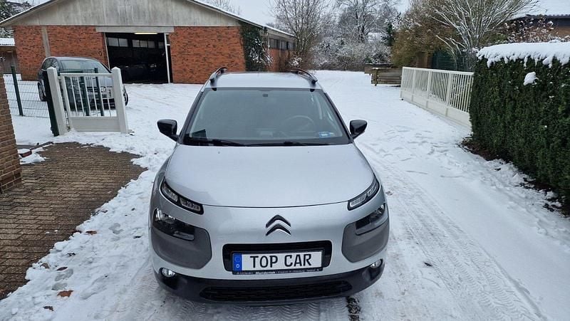 Gebraucht Citroën C4 Feel 99 PS (72 kW) 2016 Lackierung aluminiumgrau/met SUV