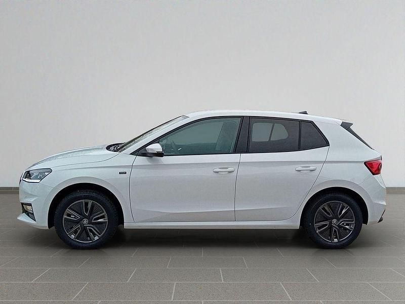 Neu Skoda Fabia Tour 116 PS (85 kW) 2025 Weiß Limousine