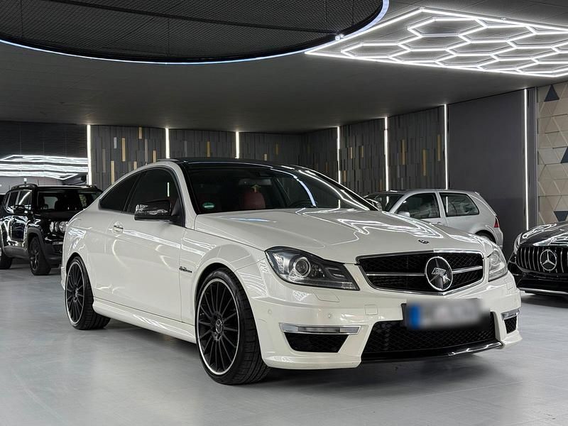 Gebraucht Mercedes C63 AMG AMG 487 PS (358 kW) 2013 Weiß Coupé