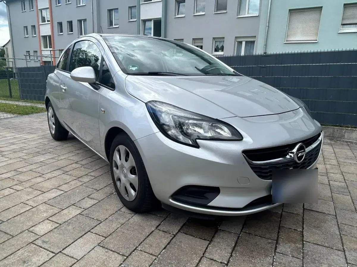 Gebraucht Opel Corsa Edition 90 PS (66 kW) 2016 Silber Kleinwagen