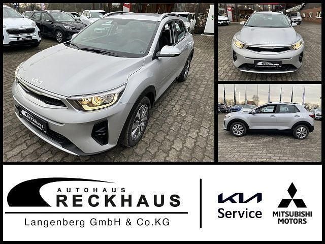 Silber (4ss seidensilber) Gebraucht 2023 Kia Stonic Vision SUV | 19.250 € (Guter Preis) - Bild 1/4