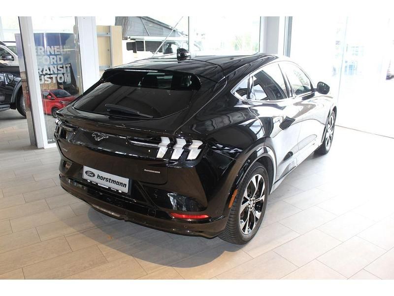 Gebraucht Ford Mustang Mach-E 197 kW (269 PS) 2022 Iridiumschwarz metallic SUV