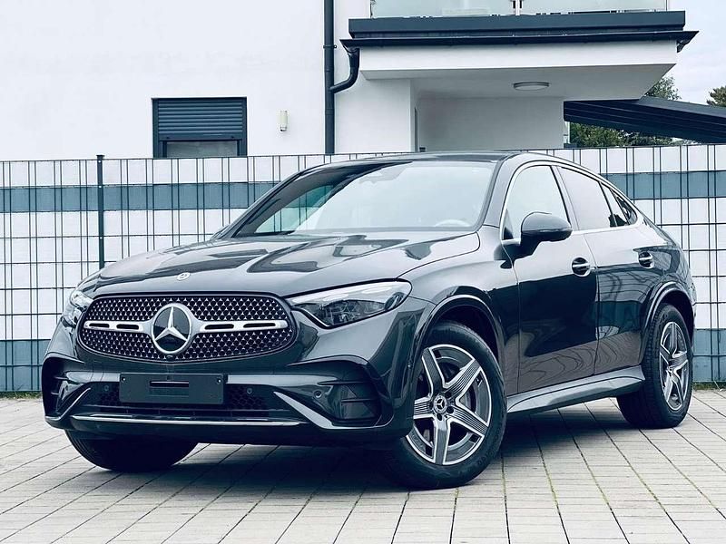 Gebraucht Mercedes GLC200 AMG line Plus 227 PS (166 kW) 2023 Grau SUV
