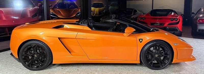 Usata Lamborghini Gallardo 560 CV (411 kW) 2011 Arancione Cabrio