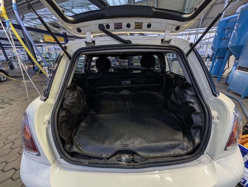 Gebraucht Mini One D 90 PS (66 kW) 2010 Weiß Kleinwagen