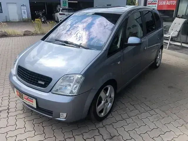 Gebraucht Opel Meriva Cosmo 101 PS (74 kW) 2004 Silber Van / Kleinbus