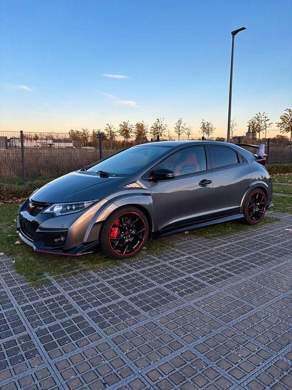Grau Gebraucht 2016 Honda Civic Type R GT Limousine | 26.599 € (Fairer Preis) - Bild 1/4
