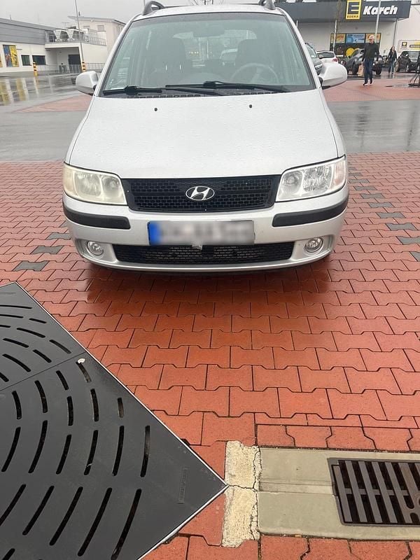 Käytetty Hyundai Matrix 103 HP (75 kW) 2007 Hopea Tila-auto