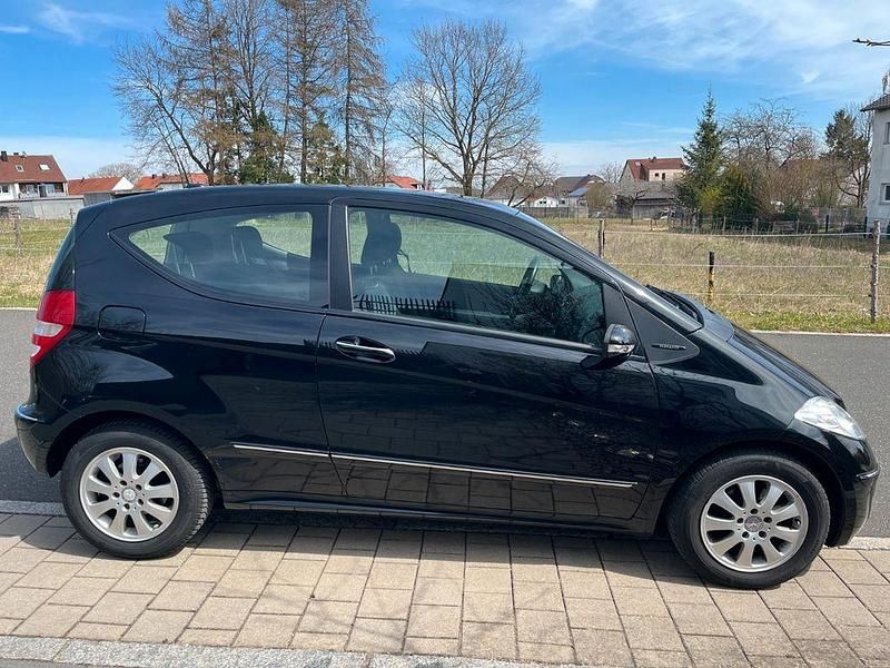 Gebraucht Mercedes A170 Elegance 116 PS (85 kW) 2005 Schwarz Coupé