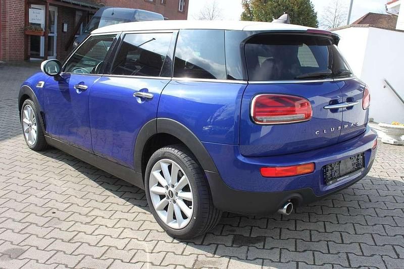 Gebraucht Mini Cooper Clubman 136 PS (100 kW) 2021 Starlight blue metallic Kombi