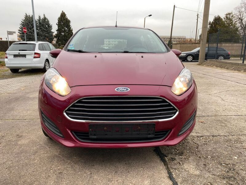 Gebraucht Ford Fiesta SYNC Edition 80 PS (58 kW) 2014 Kleinwagen