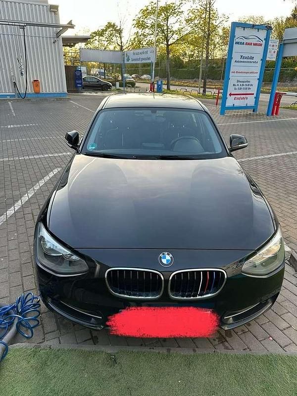 Gebraucht 2012 BMW 116 Sport Line Kleinwagen | 5.290 € (Guter Preis) - Bild 1/4