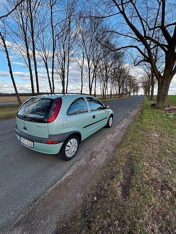 Gebraucht Opel Corsa Comfort 75 PS (55 kW) 2000 Limousine