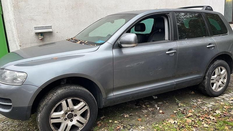 Gebraucht VW Touareg 224 PS (164 kW) 2009 Grau SUV