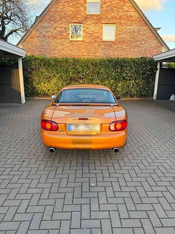 Gebraucht Mazda MX5 110 PS (80 kW) 1999 Gold Cabrio