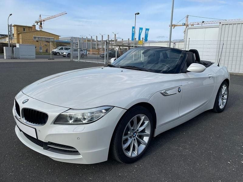 Gebraucht BMW Z4 Sport Line 156 PS (114 kW) 2016 Weiß Cabrio