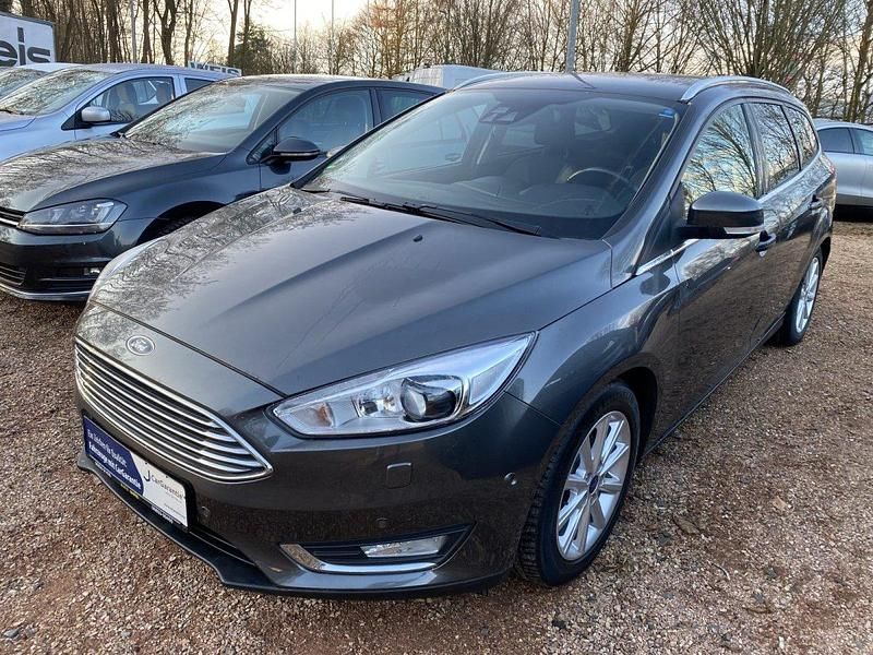 Magnetic Gebraucht 2017 Ford Focus Titanium Kombi | 11.990 € (Teuer) - Bild 1/4