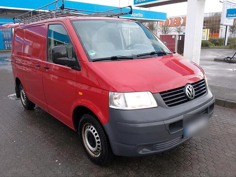 Rot Gebraucht 2008 VW T5 Van | 5.800 € (Fairer Preis) - Bild 1/3