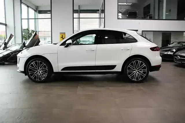 Gebraucht Porsche Macan Turbo Sport 258 PS (189 kW) 2015 Weiß SUV