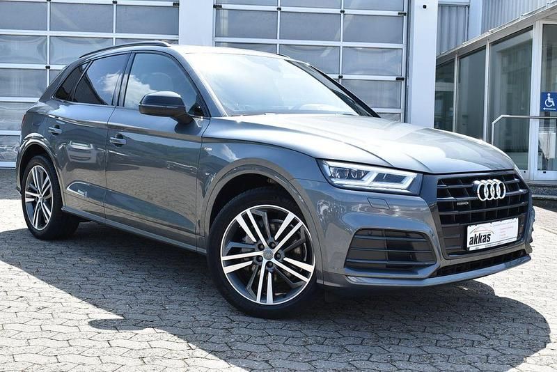 Grau Gebraucht 2018 Audi Q5 S-Line SUV | 30.900 € (Fairer Preis) - Bild 1/4