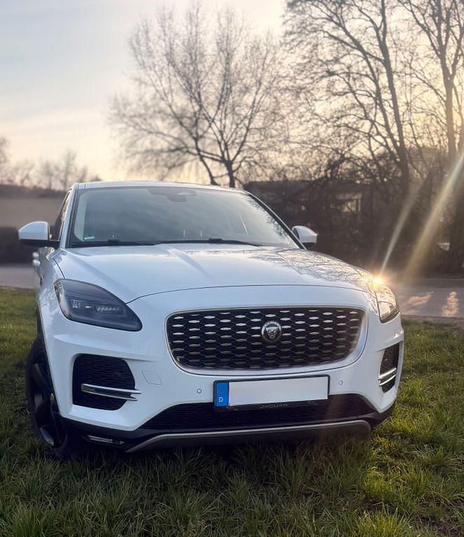 Second-hand Jaguar E-Pace 204 CP (150 kW) 2011 Alb SUV