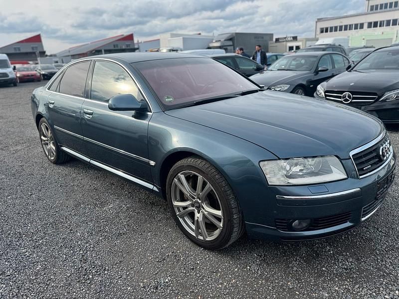 Usata Audi A8 280 CV (205 kW) 2004 Blu Berlina