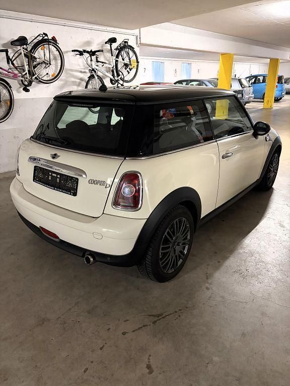 Gebraucht Mini Cooper D 109 PS (80 kW) 2009 Weiß Kleinwagen