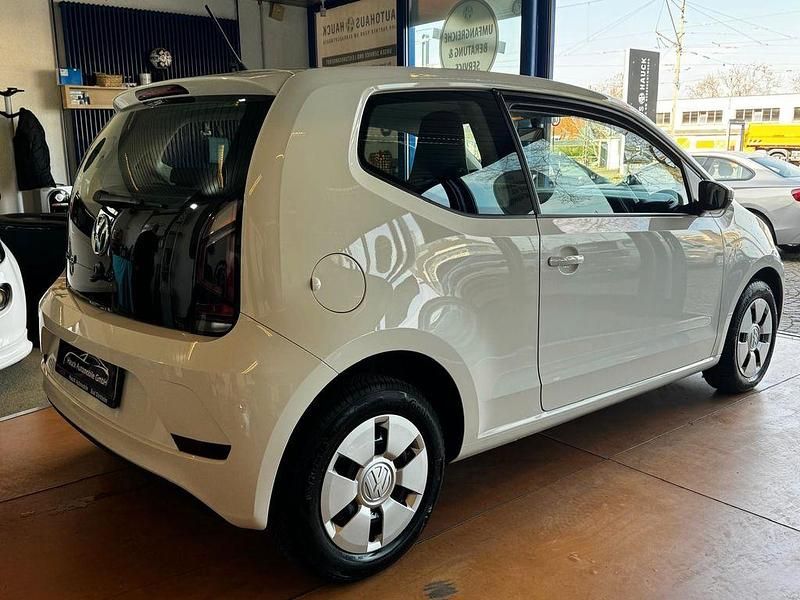 Gebraucht VW up! move up! 68 PS (50 kW) 2018 Weiß Kleinwagen