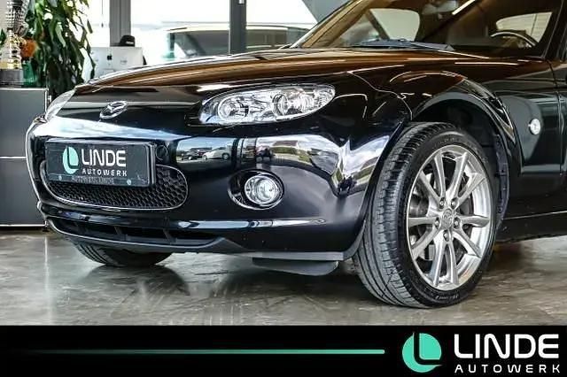 Second-hand Mazda MX5 126 CP (92 kW) 2008 Negru Cabrio
