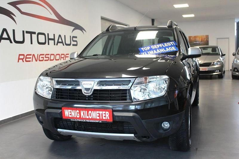 Gebraucht Dacia Duster Lauréate 105 PS (77 kW) 2010 Schwarz SUV