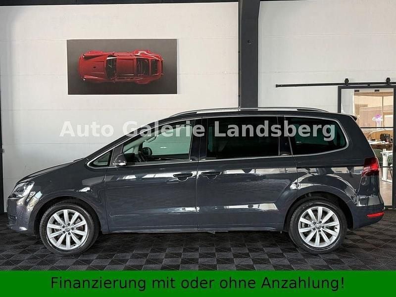 Gebraucht VW Sharan Highline 150 PS (110 kW) 2018 Grau Van / Kleinbus
