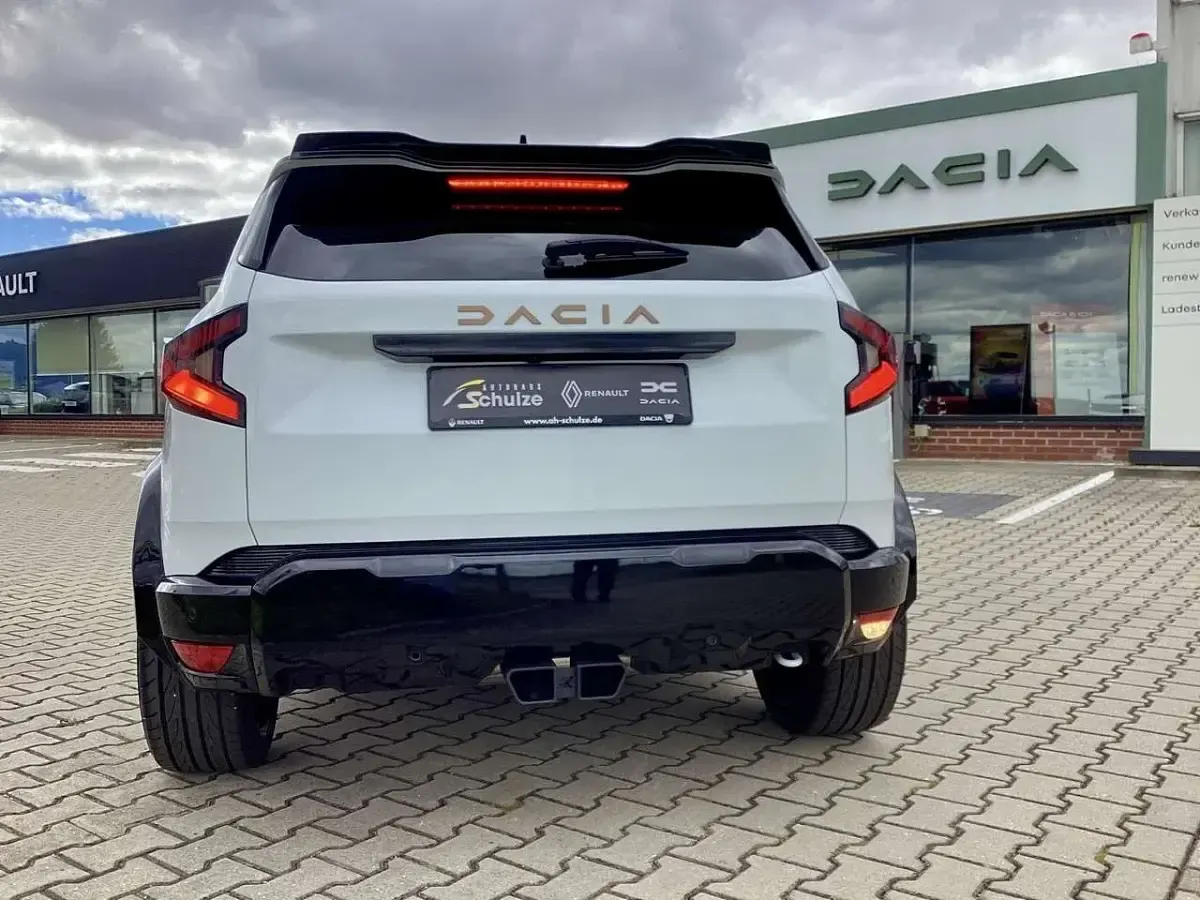Neu Dacia Duster Extreme 94 PS (69 kW) 2025 Weiß SUV