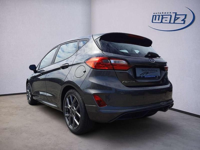 Gebraucht Ford Fiesta ST-Line 101 PS (74 kW) 2023 Magneticgrau Kleinwagen