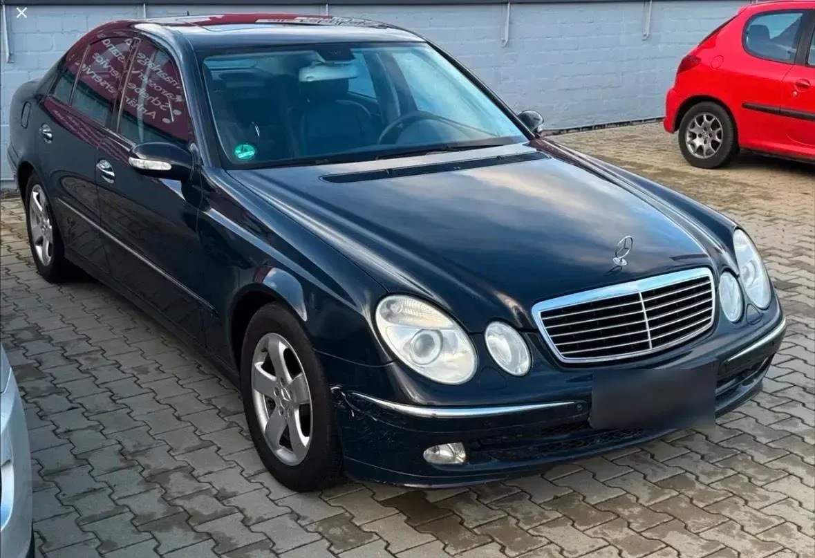 Gebraucht Mercedes E320 Avantgarde 204 PS (150 kW) 2004 Blau Limousine